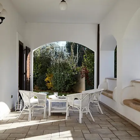 Carrubo Peroscia Villa