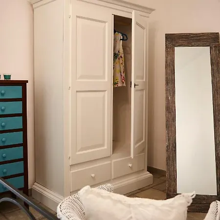 Carrubo Peroscia Βίλα Antonelli