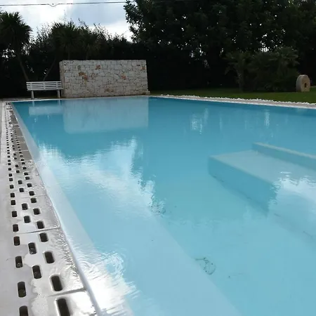 Carrubo Peroscia Villa